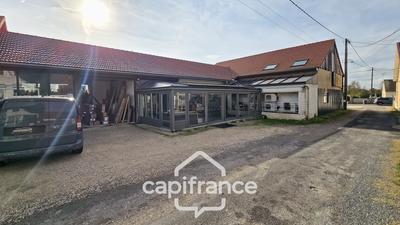 Local commercial - 372 m² - 9 pièces
