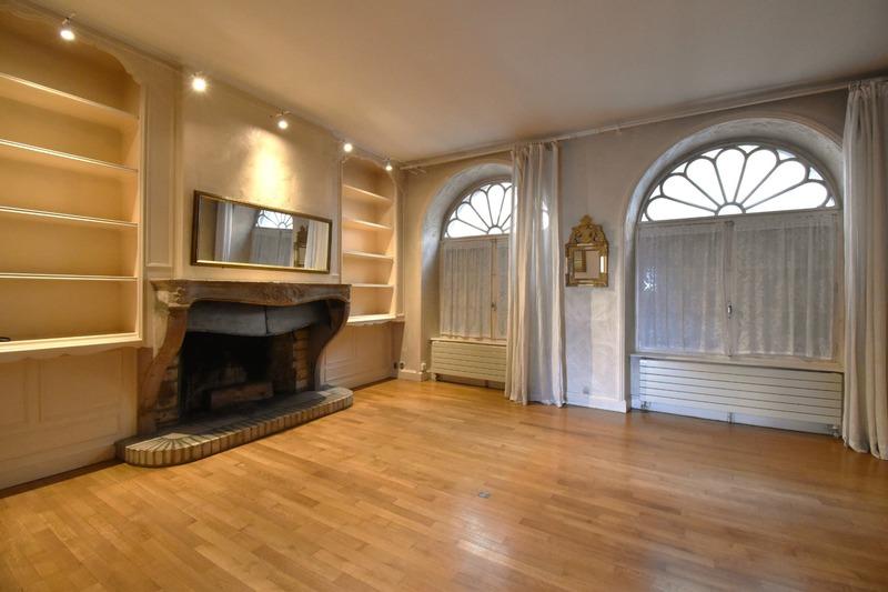 Maison - 206 m² - 10 pièces