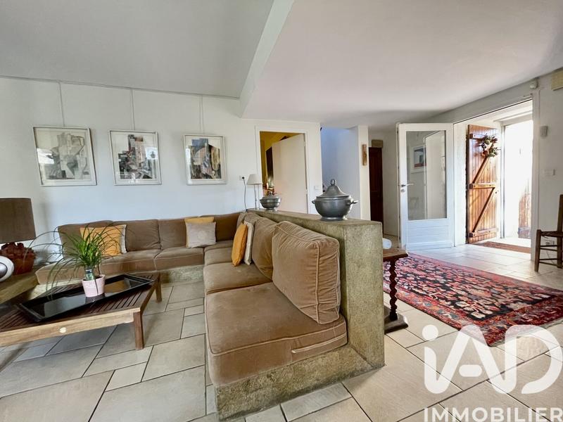 Maison de maîtres - 181 m² - 7 pièces