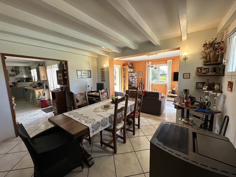 Maison - 123 m² - 6 pièces