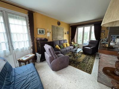 Maison - 135 m² - 6 pièces