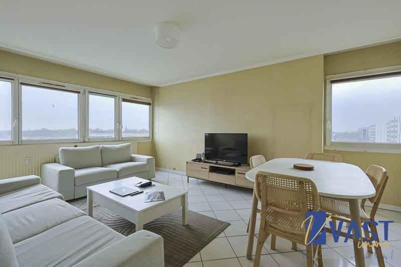 Appartement - 87 m² - 4 pièces