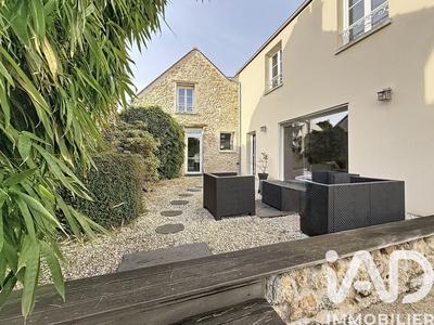 Maison - 153 m² - 6 pièces