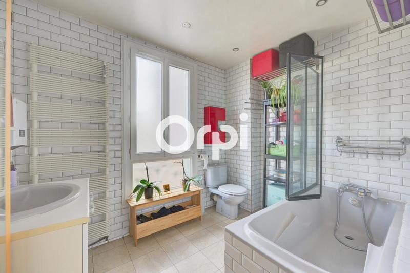 Maison - 92 m² - 4 pièces