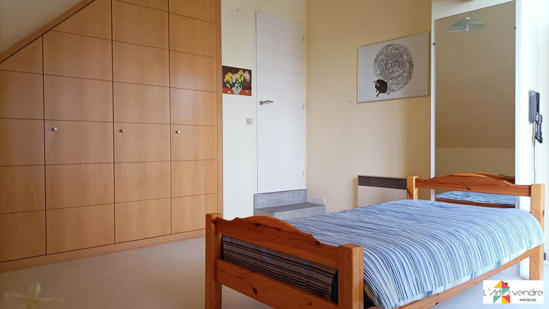 Maison contemporaine - 136 m² - 6 pièces