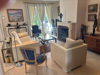 Maison - 148 m² - 7 pièces