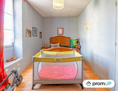 Maison - 180 m² - 6 pièces