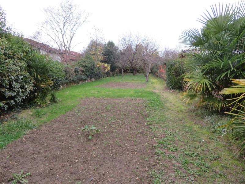 Maison - 210 m² - 7 pièces