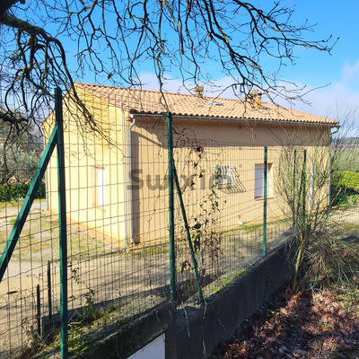 Maison - 112 m² - 5 pièces