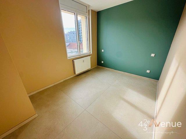 Appartement - 88 m² - 4 pièces