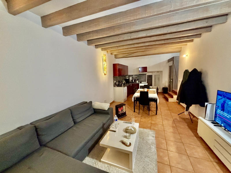 Loft - 68 m² - 2 pièces
