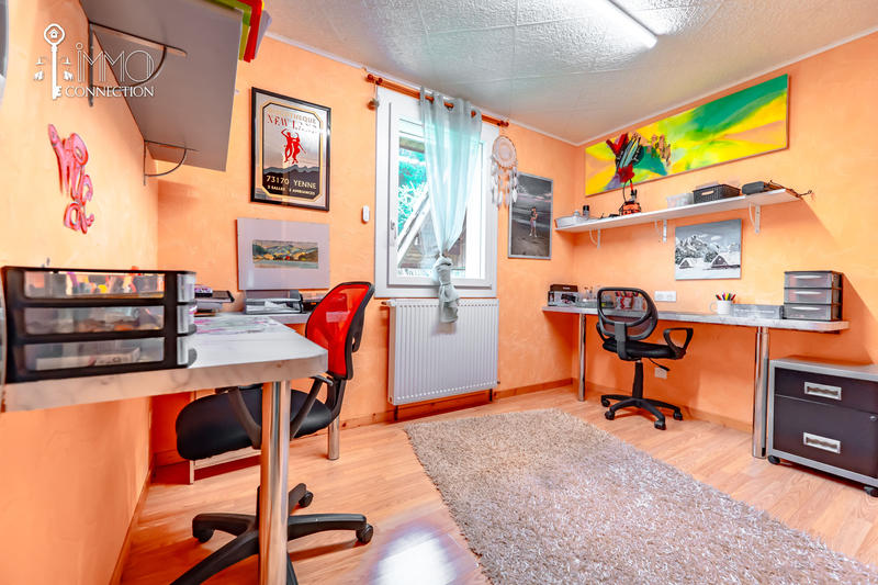 Villa - 167 m² - 6 pièces