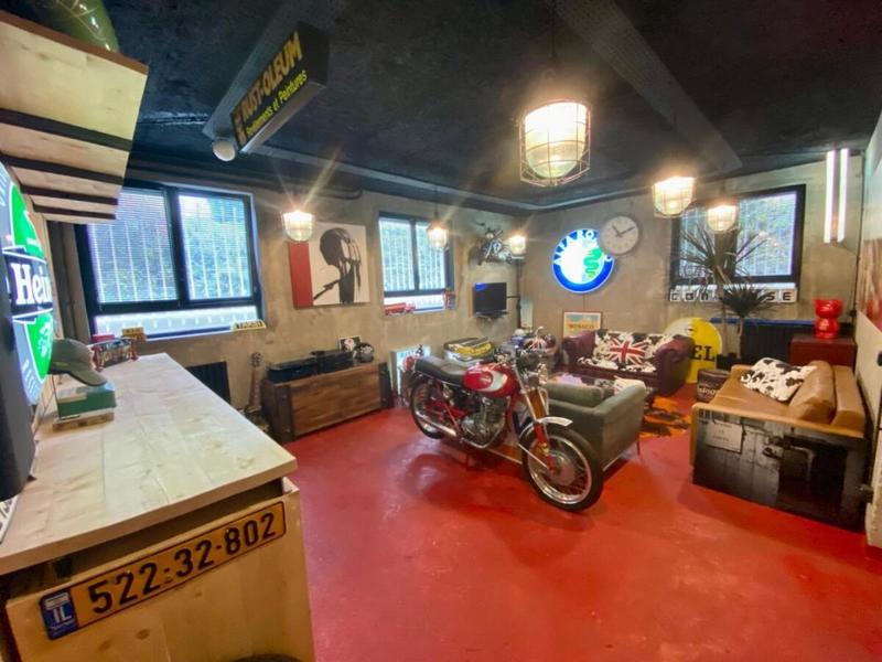 Loft - 76 m² - 3 pièces