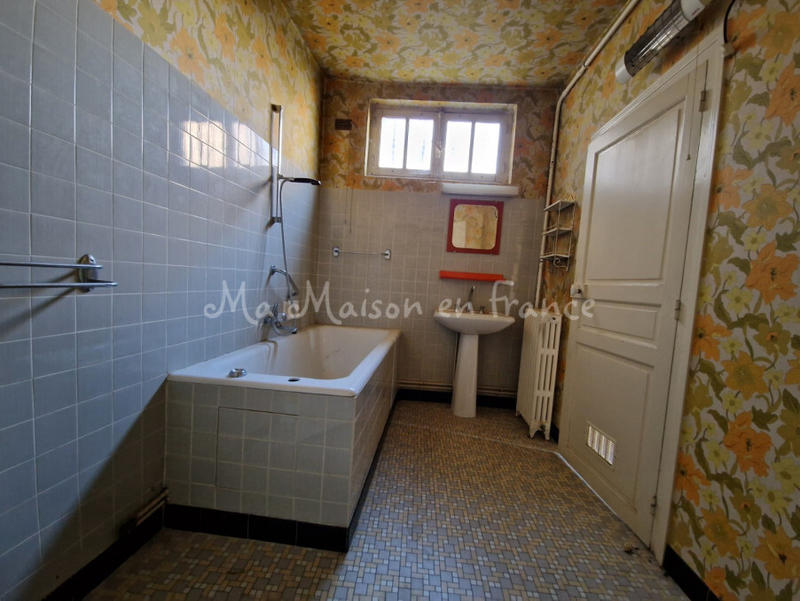 Maison - 192 m² - 7 pièces