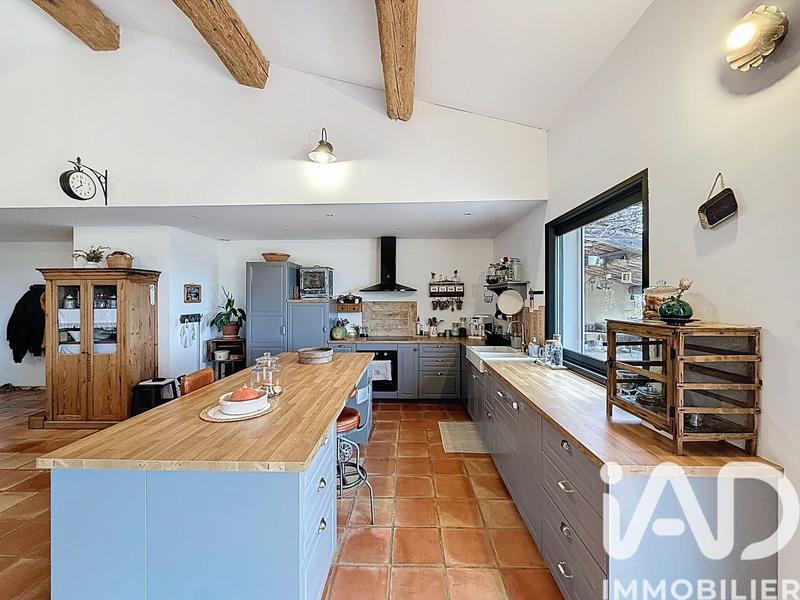 Maison - 150 m² - 5 pièces