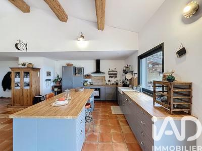 Maison - 150 m² - 5 pièces