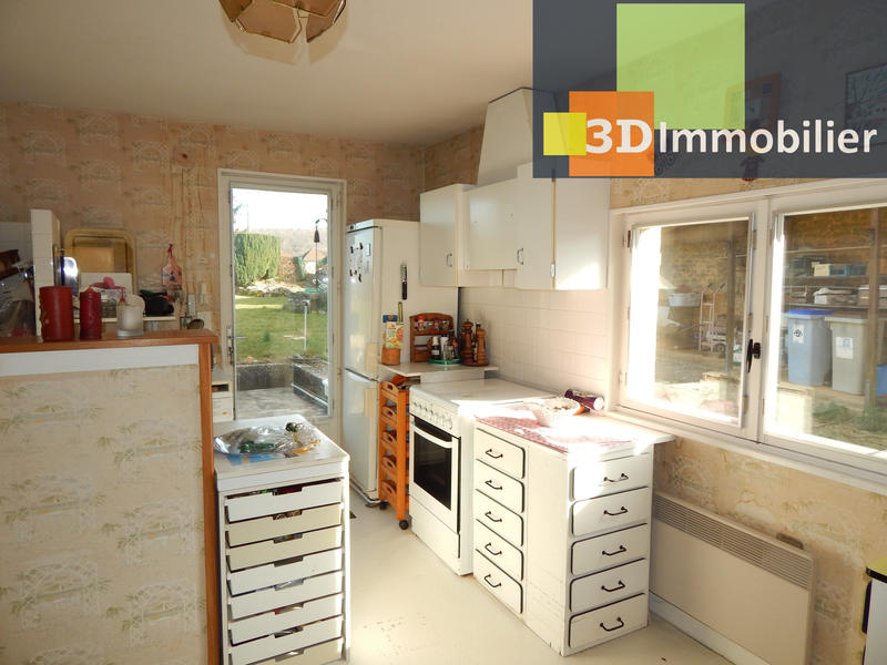 Maison - 234 m² - 7 pièces