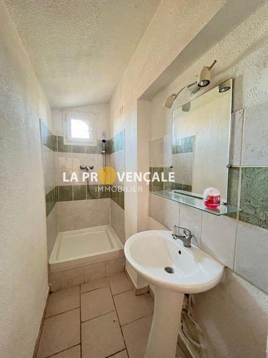 Studio - 37 m² - 1 pièce