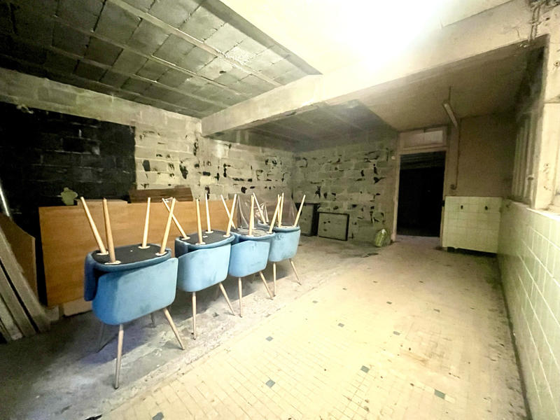 Maison - 150 m² - 7 pièces