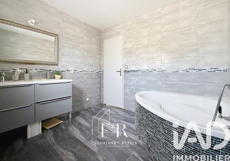 Maison - 155 m² - 5 pièces