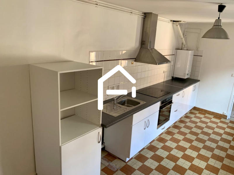 Appartement - 99 m² - 4 pièces