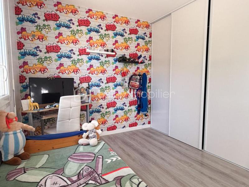 Maison - 104 m² - 5 pièces