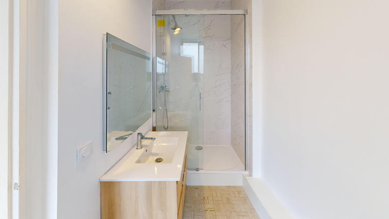 Appartement - 94 m² - 4 pièces