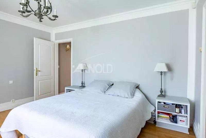 Maison - 165 m² - 6 pièces