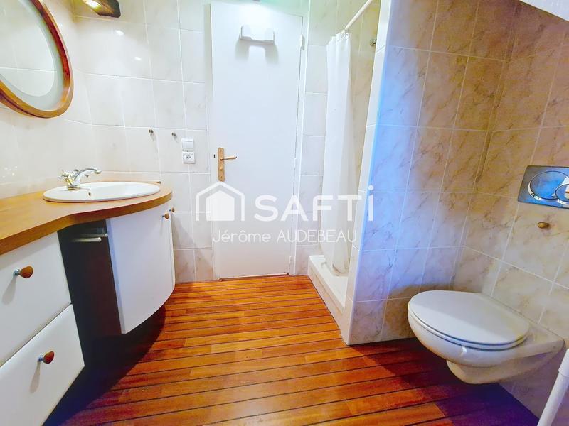 Maison - 209 m² - 6 pièces