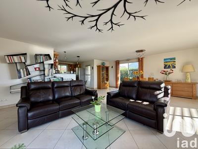 Maison - 123 m² - 5 pièces