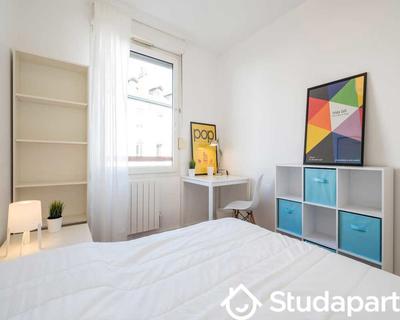 Chambre - 110 m² - 1 pièce