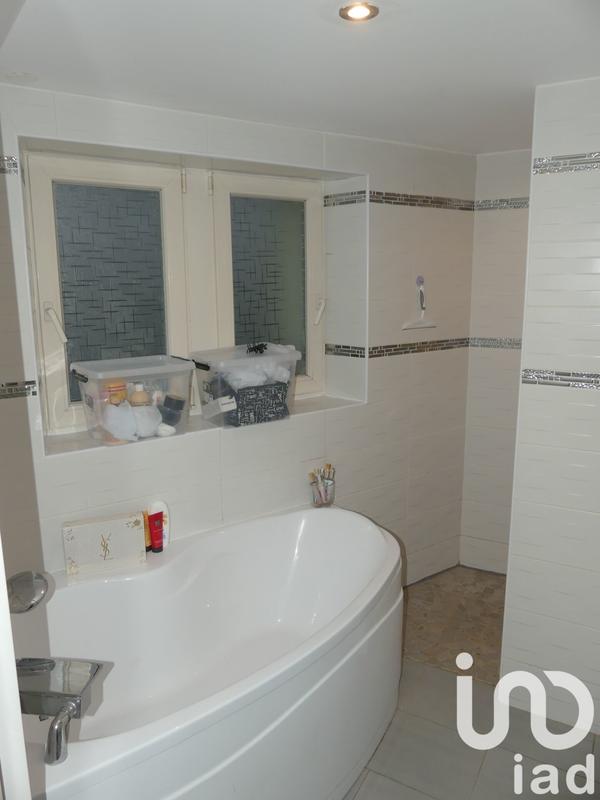 Maison de ville - 85 m² - 4 pièces