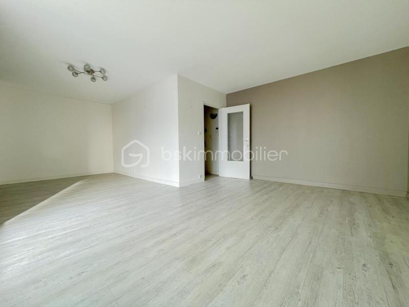 Appartement - 75 m² - 4 pièces