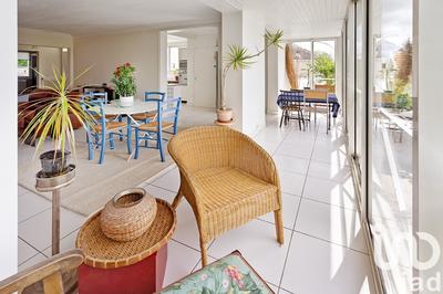 Maison - 184 m² - 5 pièces