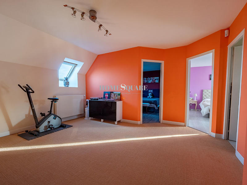 Maison - 162 m² - 6 pièces