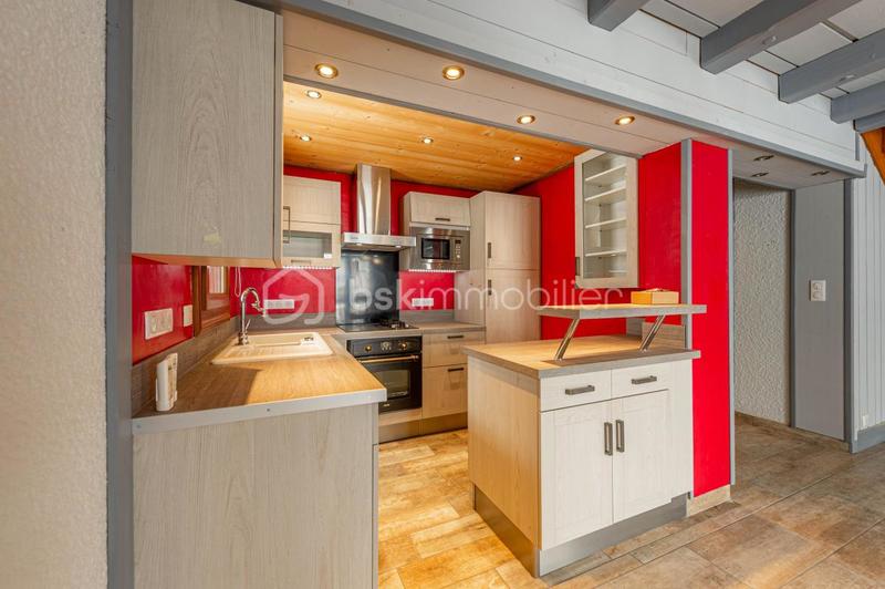 Immeuble - 173 m² - 9 pièces