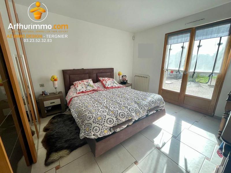 Maison - 250 m² - 11 pièces