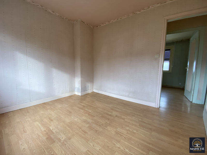 Maison - 77 m² - 5 pièces