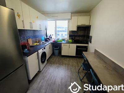 Chambre - 93 m² - 1 pièce