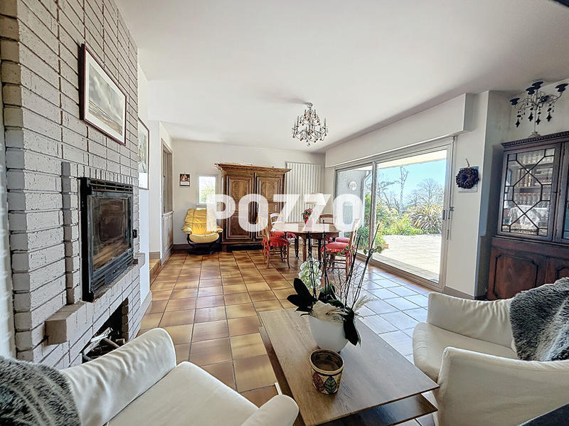 Maison - 189 m² - 6 pièces