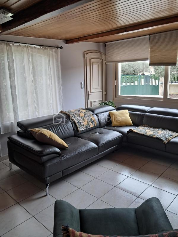 Villa - 100 m² - 6 pièces