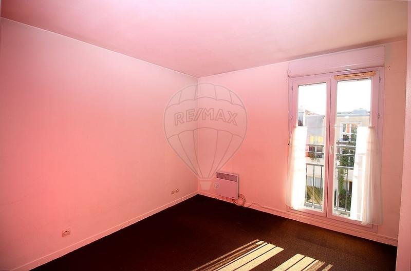 Appartement - 94 m² - 5 pièces