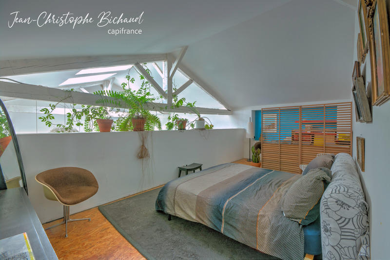 Loft - 275 m² - 5 pièces