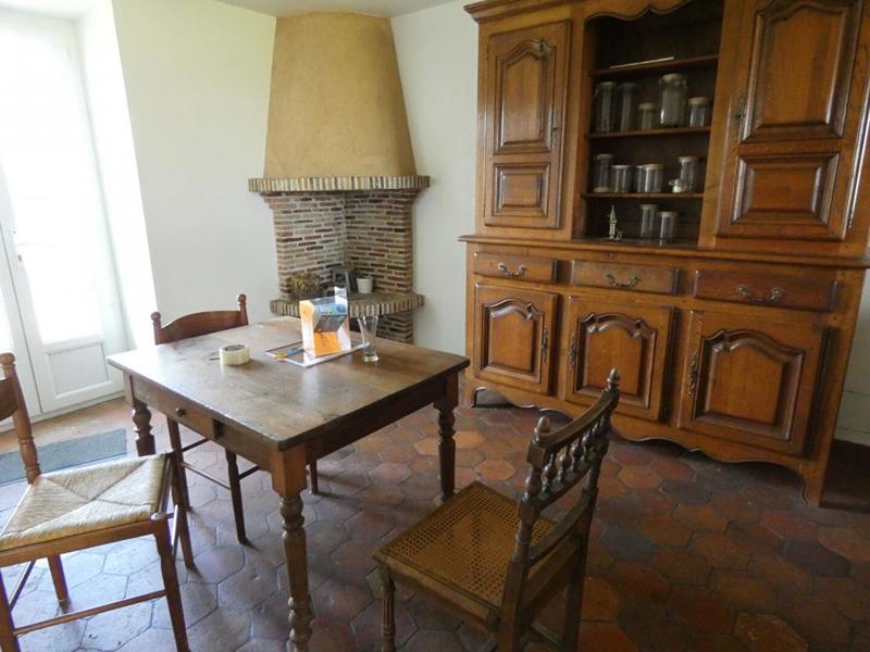 Maison - 210 m² - 8 pièces