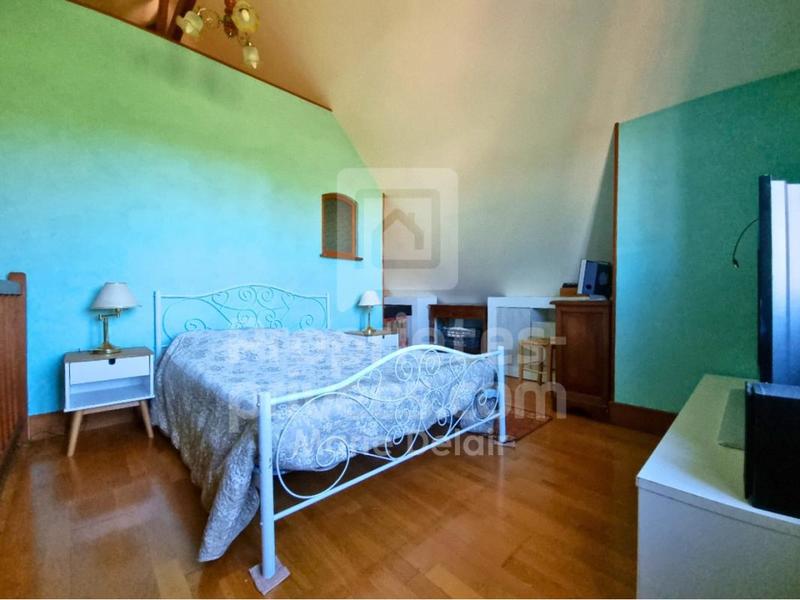 Maison - 188 m² - 7 pièces