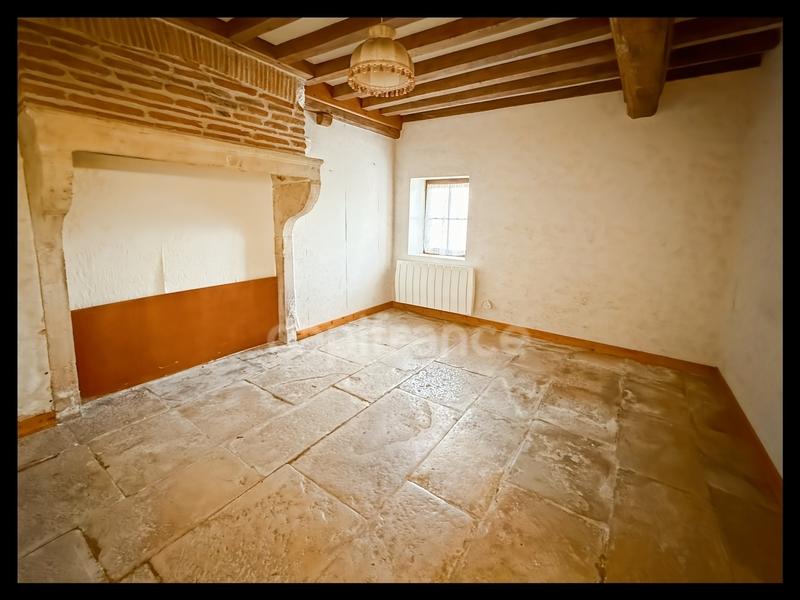 Maison en pierre - 44 m² - 2 pièces