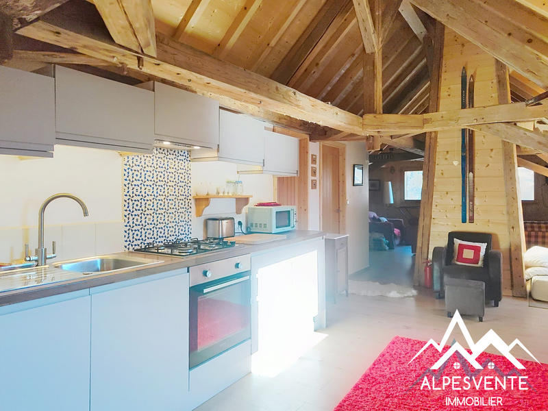 Maison ancienne - 200 m² - 9 pièces