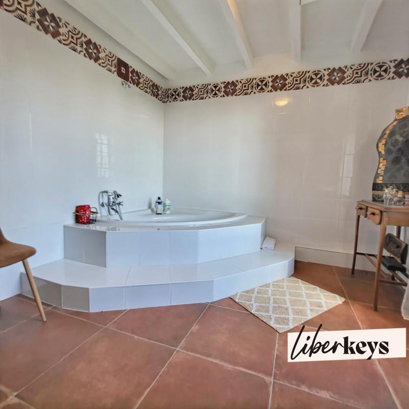 Maison bourgeoise - 400 m² - 10 pièces