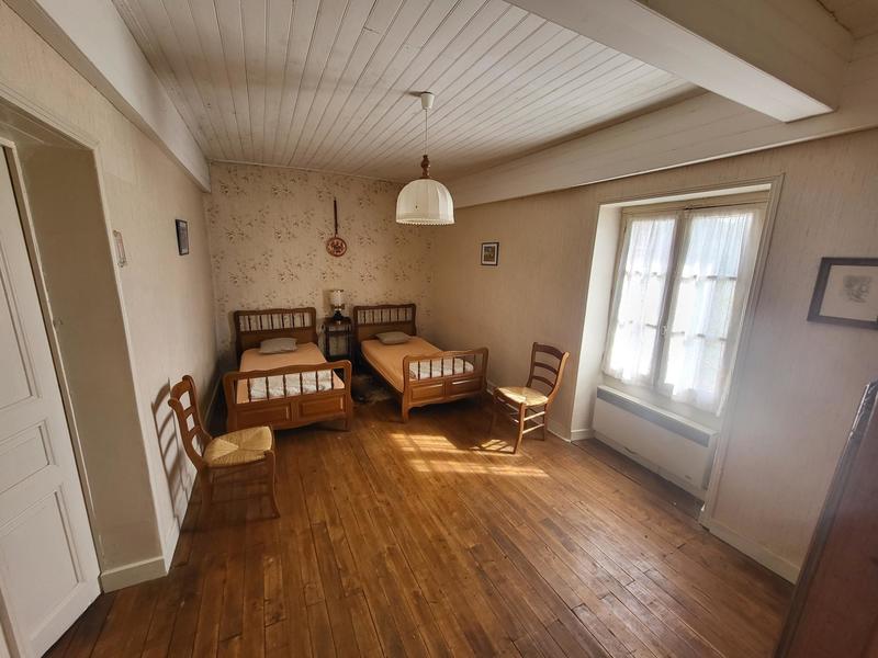 Maison - 106 m² - 4 pièces