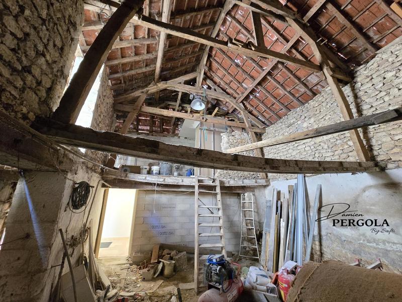 Appartement - 102 m² - 5 pièces